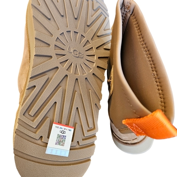 UGG Classic Dipper Platform Boots NEW Chestnut Womens - Picture 6 of 9